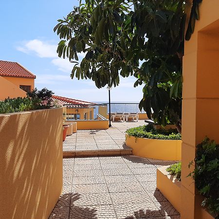 Hotel Cais Da Oliveira Caniço Exterior foto